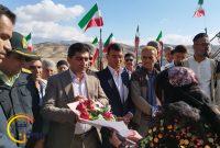 نخستین جشنواره بزرگ بومی محلی و جشن انقلاب به شکلی گسترده در بخش مرکزی لنده برگزار شد