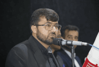 یک تفاوت دیگر از بخشدار سابق سابق چاروسا در آیین تکریمش؛ او مکرر از مردم عذر می خواست و بیشتر از نتوانستن هایش می گفت تا توانستن هایش