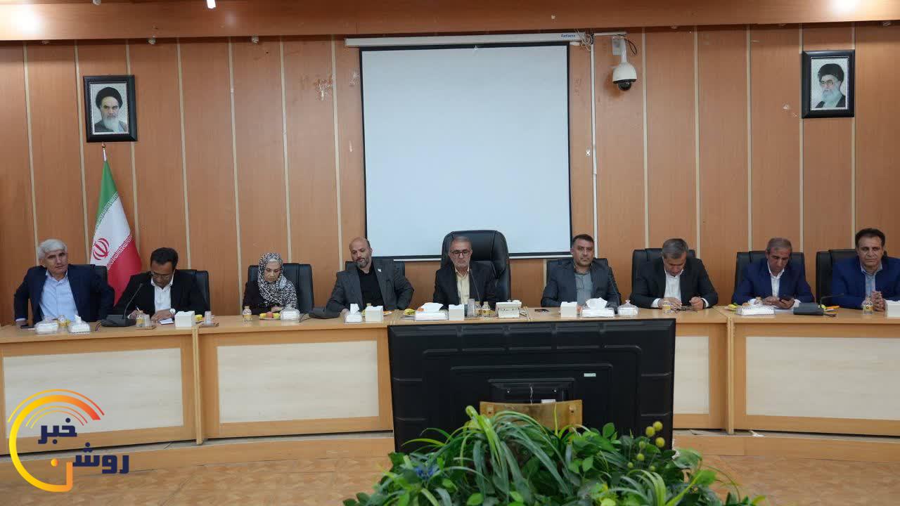 ۲۱۰ مدرسه در طرح نهضت عدالت آموزشی تعیین تکلیف شده‌است/۹۲۳ مدرسه با کمتر از ۱۰ دانش‌آموز در استان وجود دارد